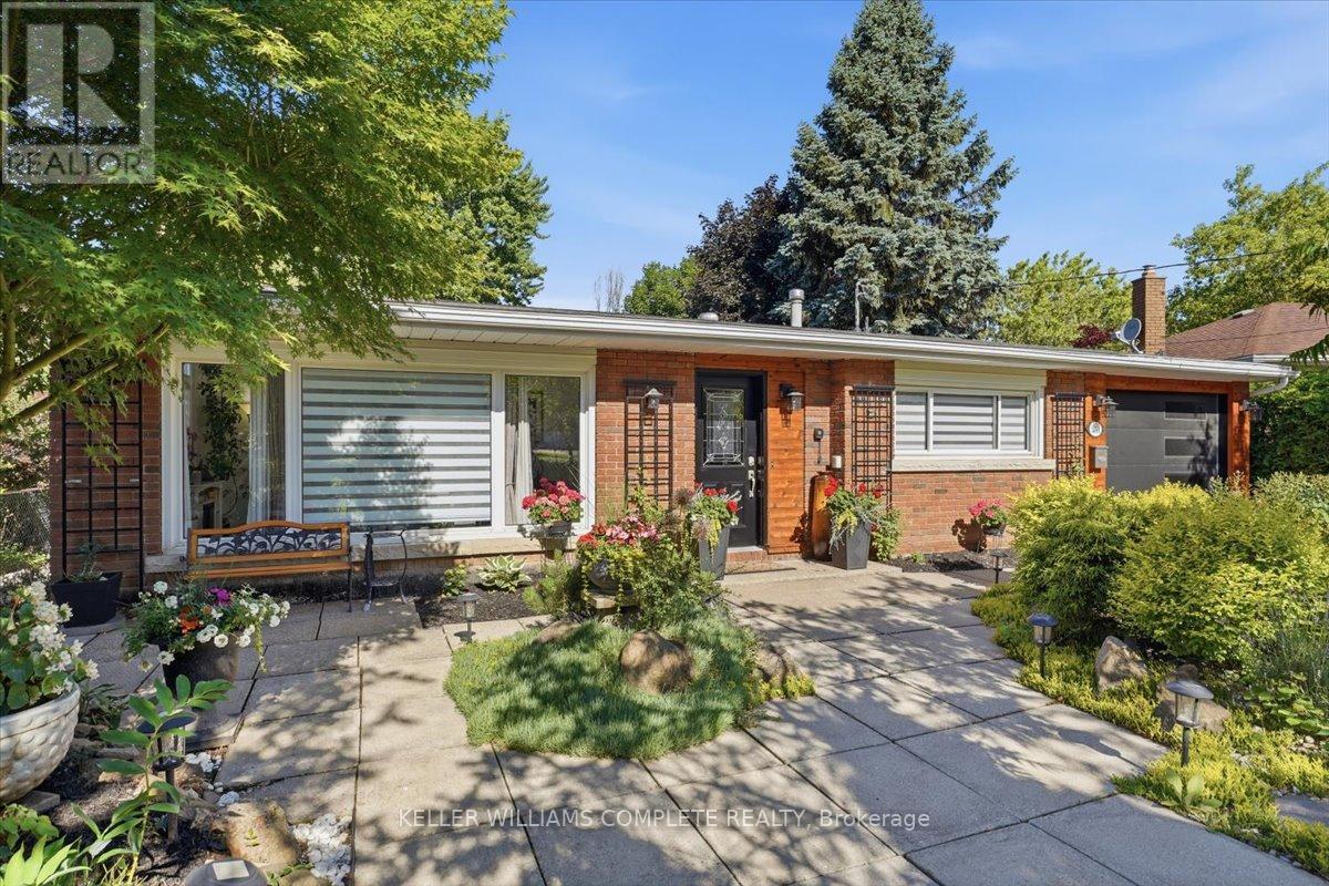 3255 PRIOR CRESCENT - 1