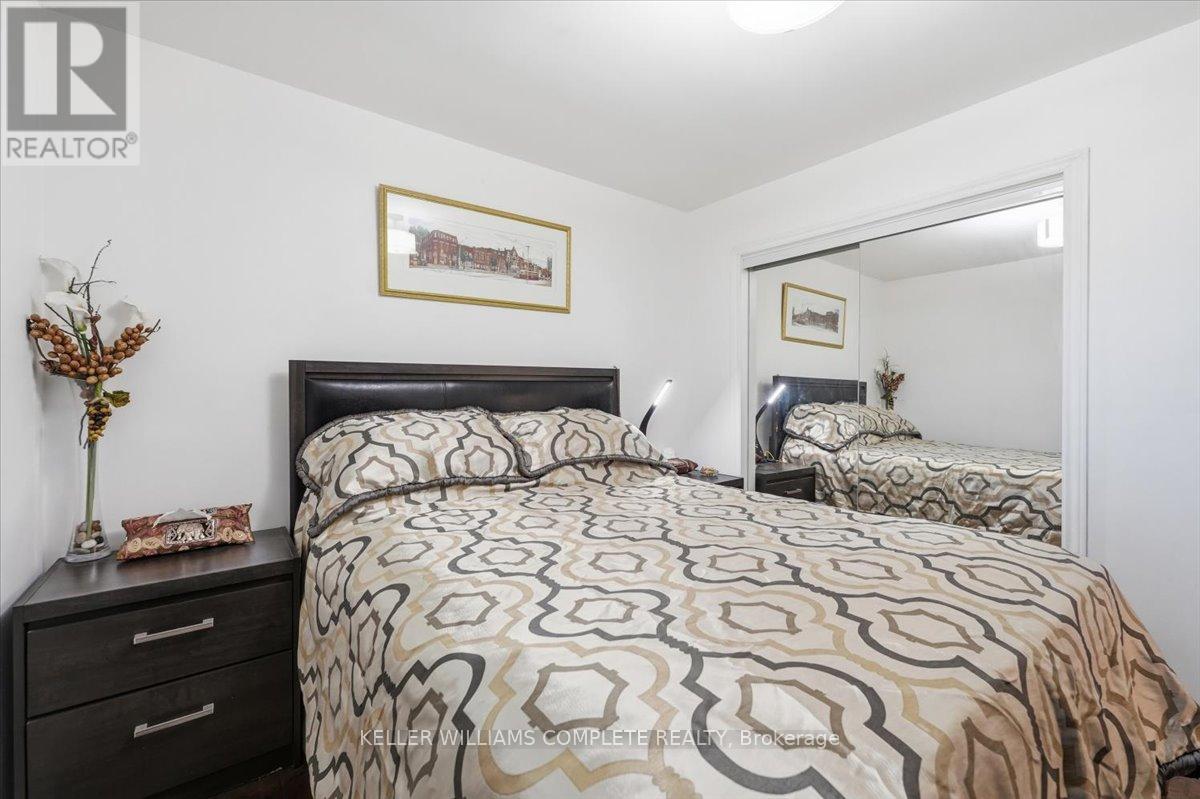 3255 PRIOR CRESCENT - 15