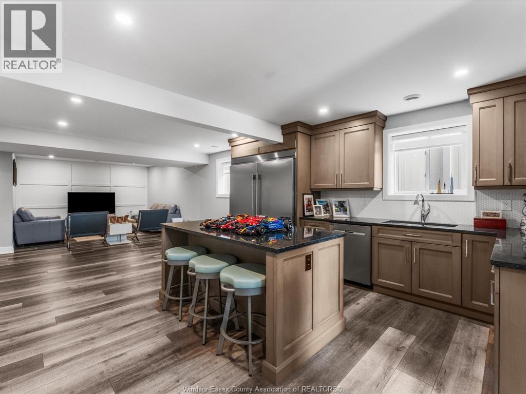 1609 HARRISON STREET - 33