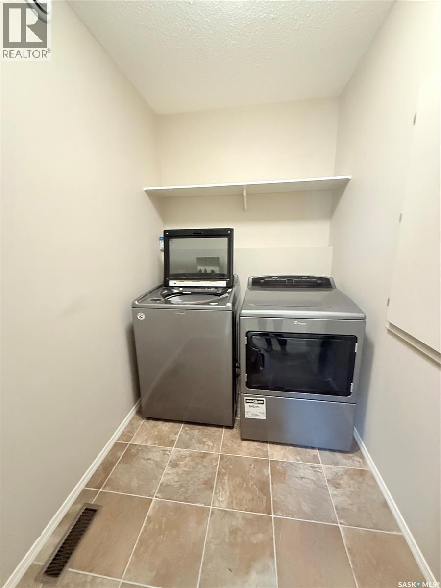 406 Main STREET - 14