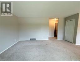 406 Main Street, Climax, SK S0N0N0 Photo 10