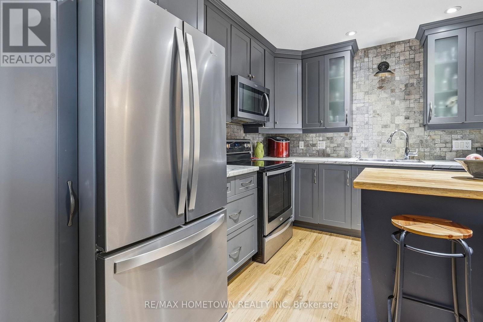 134 ROCKFIELD ROAD - 12