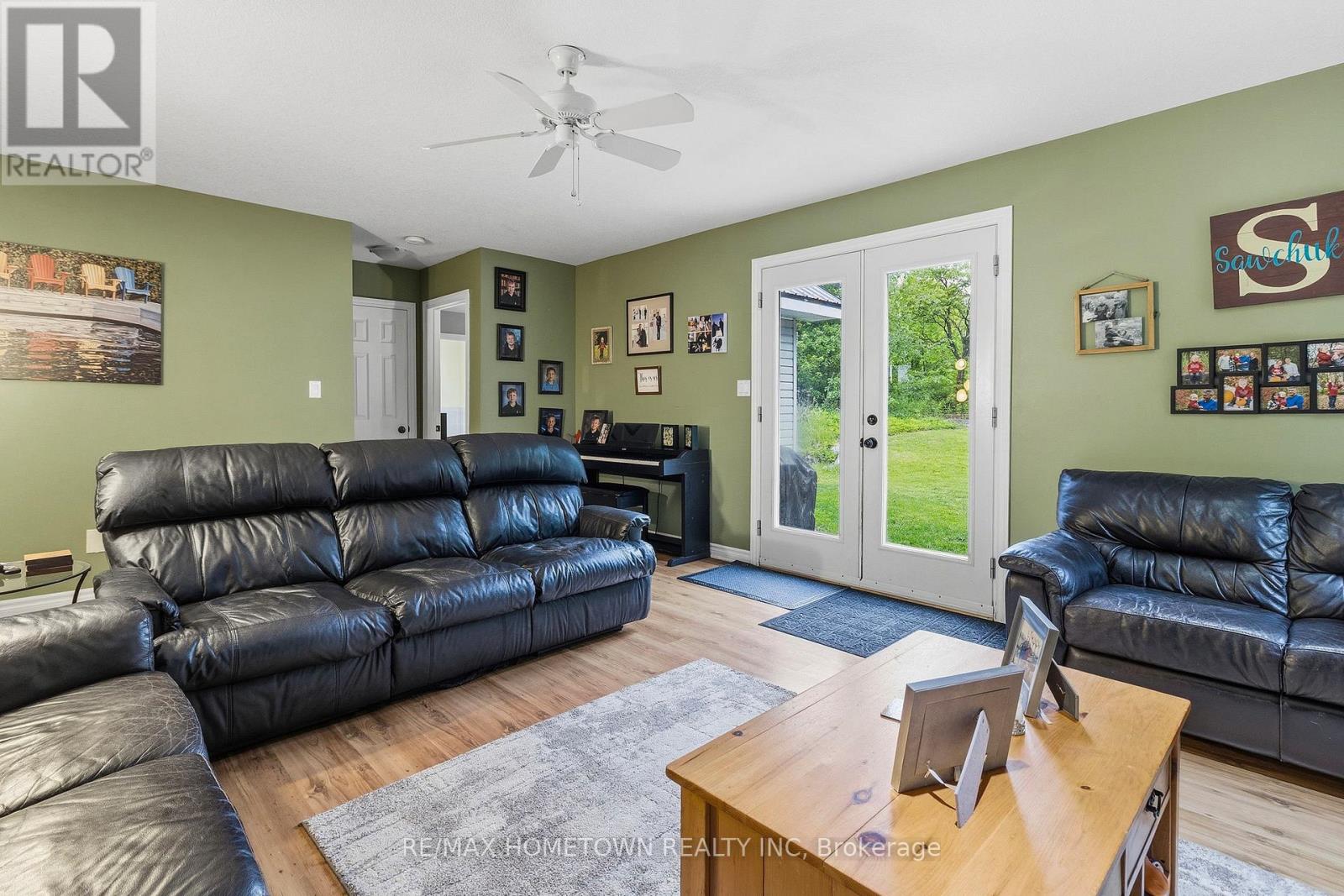 134 ROCKFIELD ROAD - 22