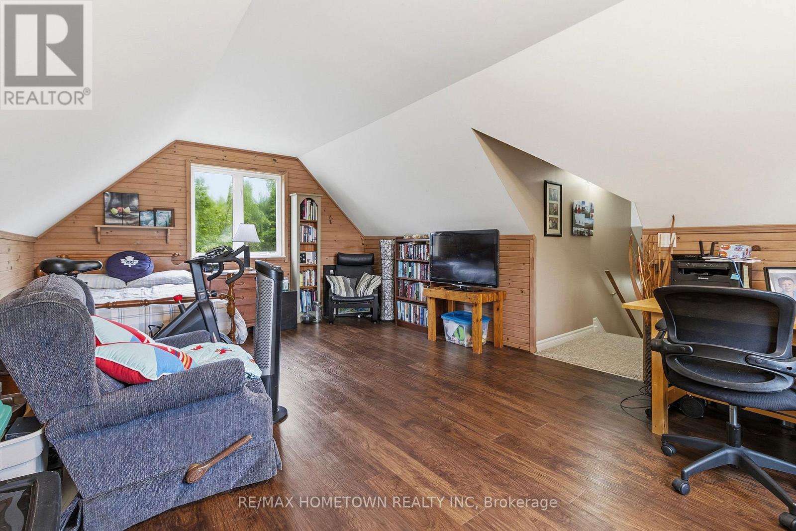 134 ROCKFIELD ROAD - 33