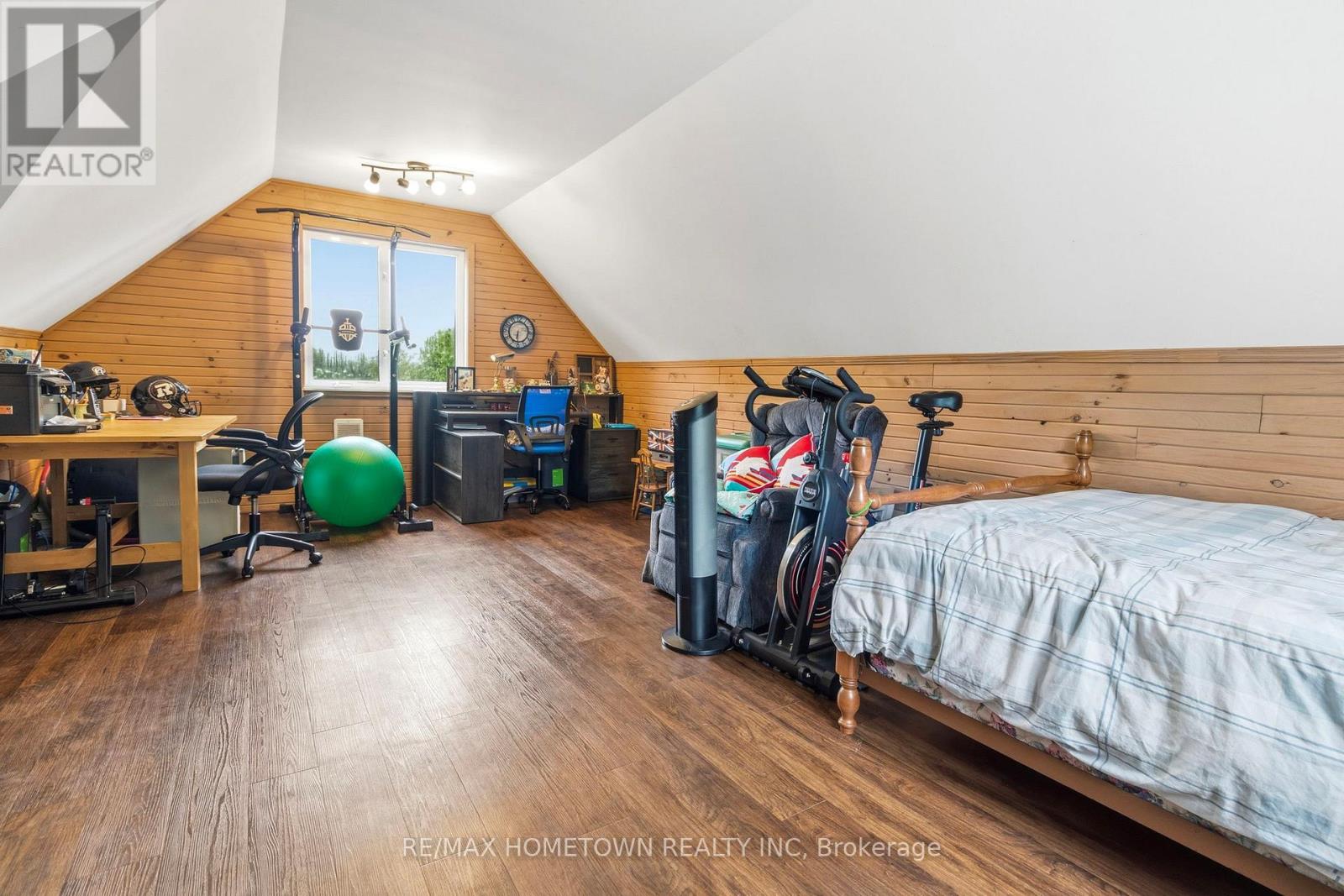 134 ROCKFIELD ROAD - 34