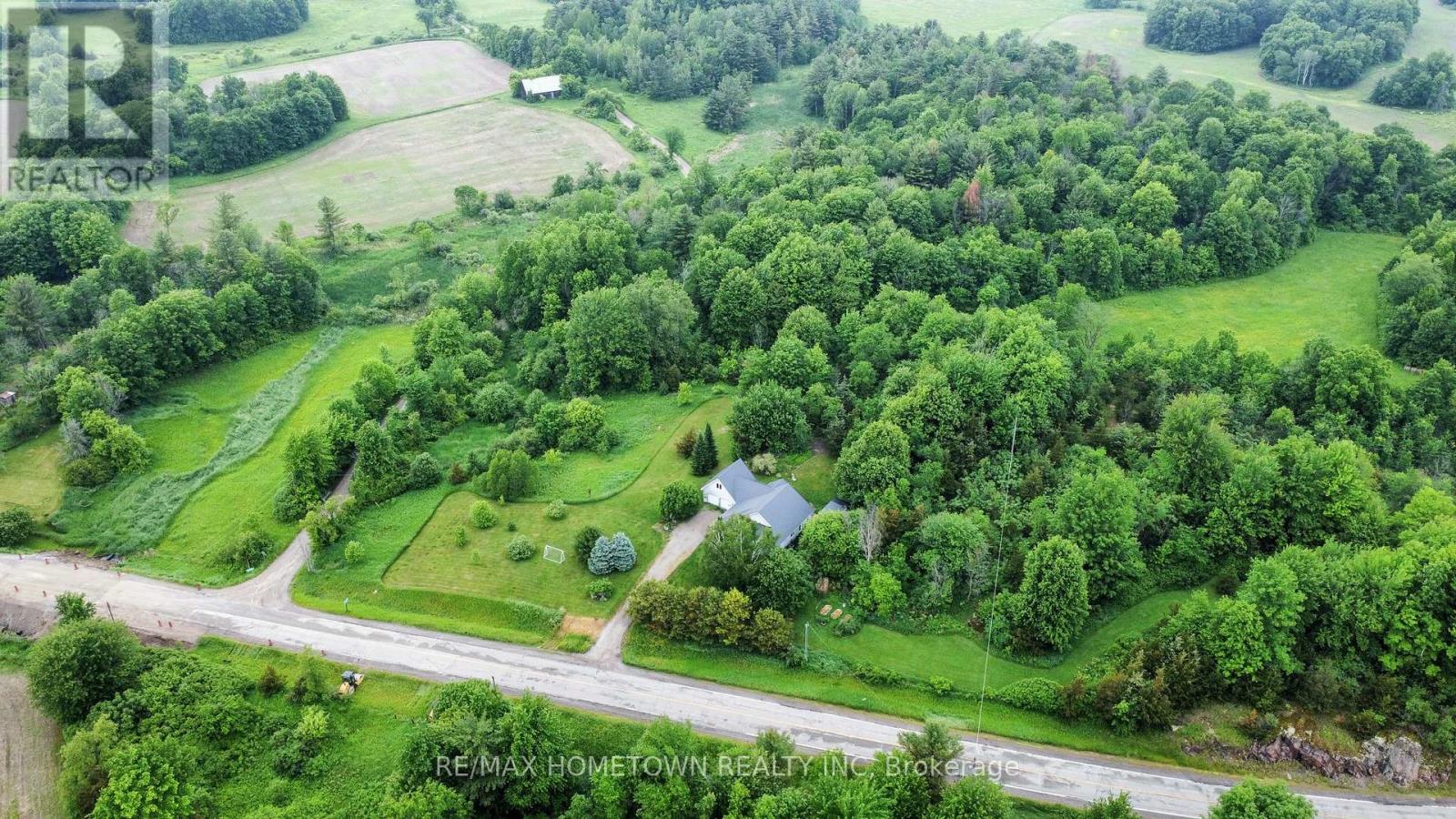 134 ROCKFIELD ROAD - 37