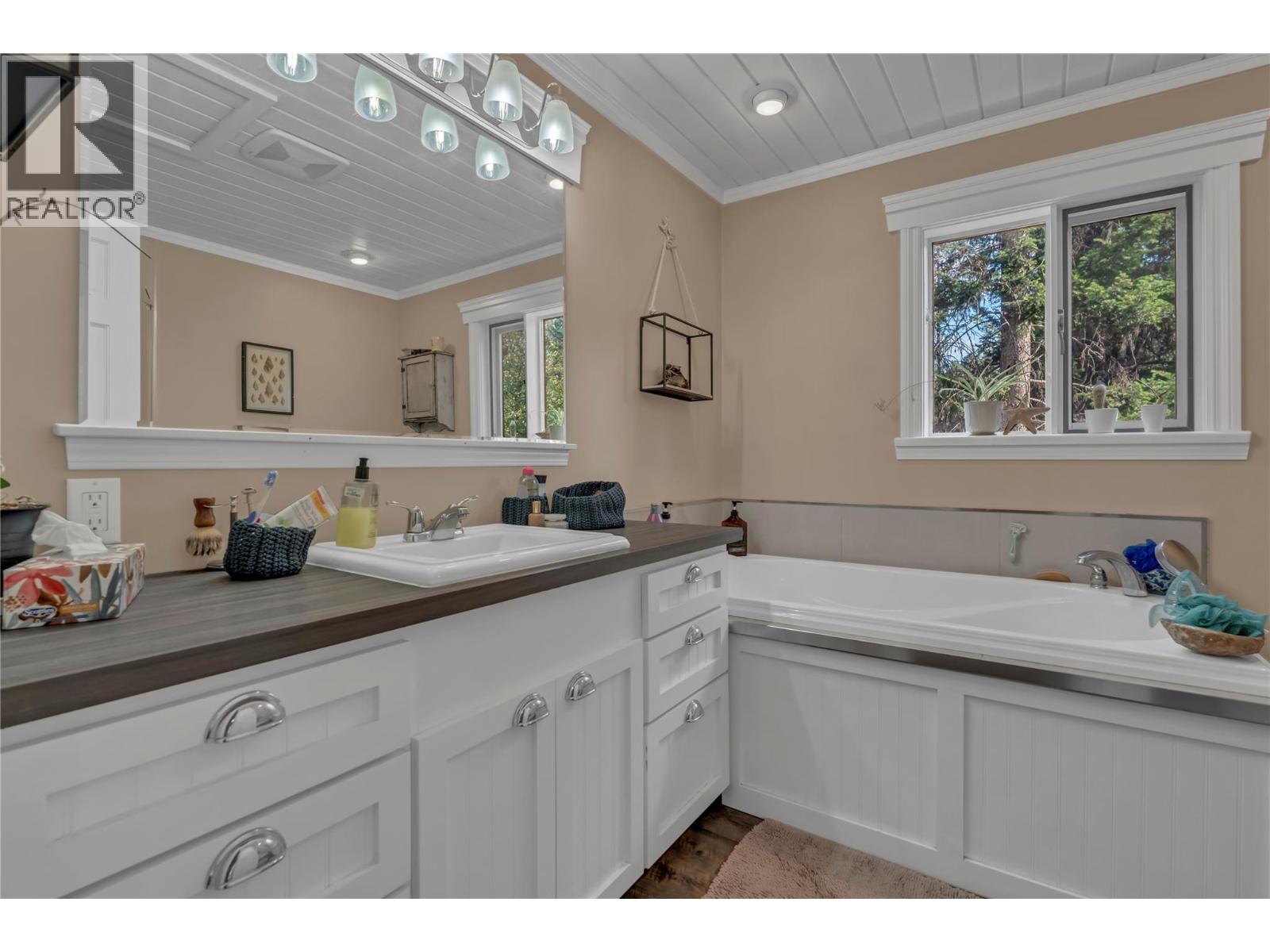 942 Copper Mountain Rd - 25