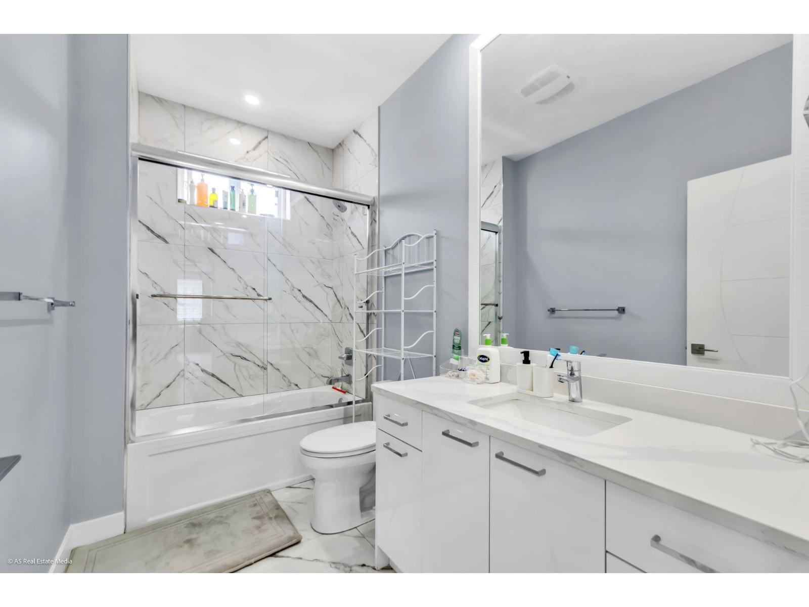 33131 BENEDICT BOULEVARD, Mission