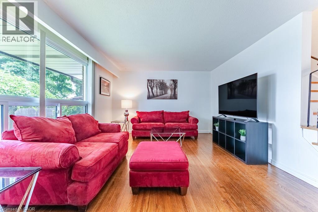 #4 4042 LONGMOOR Drive - 10