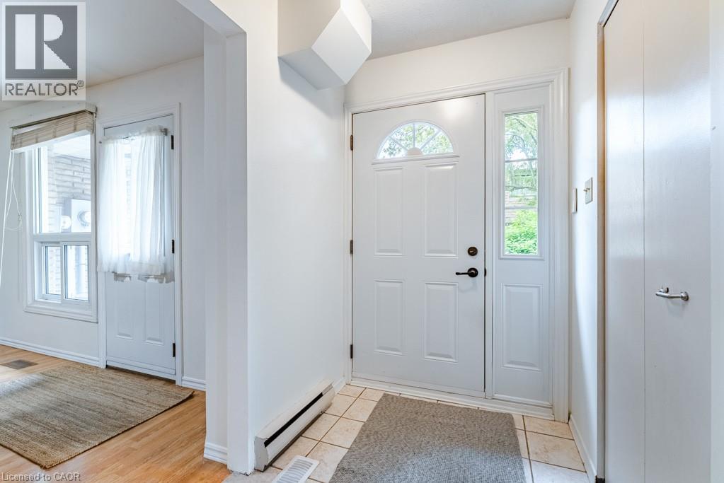 #4 4042 LONGMOOR Drive - 8