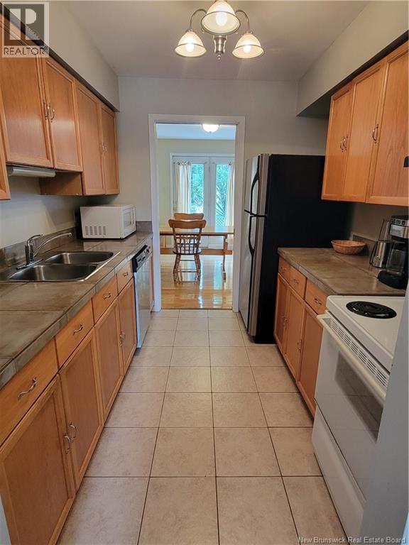59 Brentwood Crescent - 2