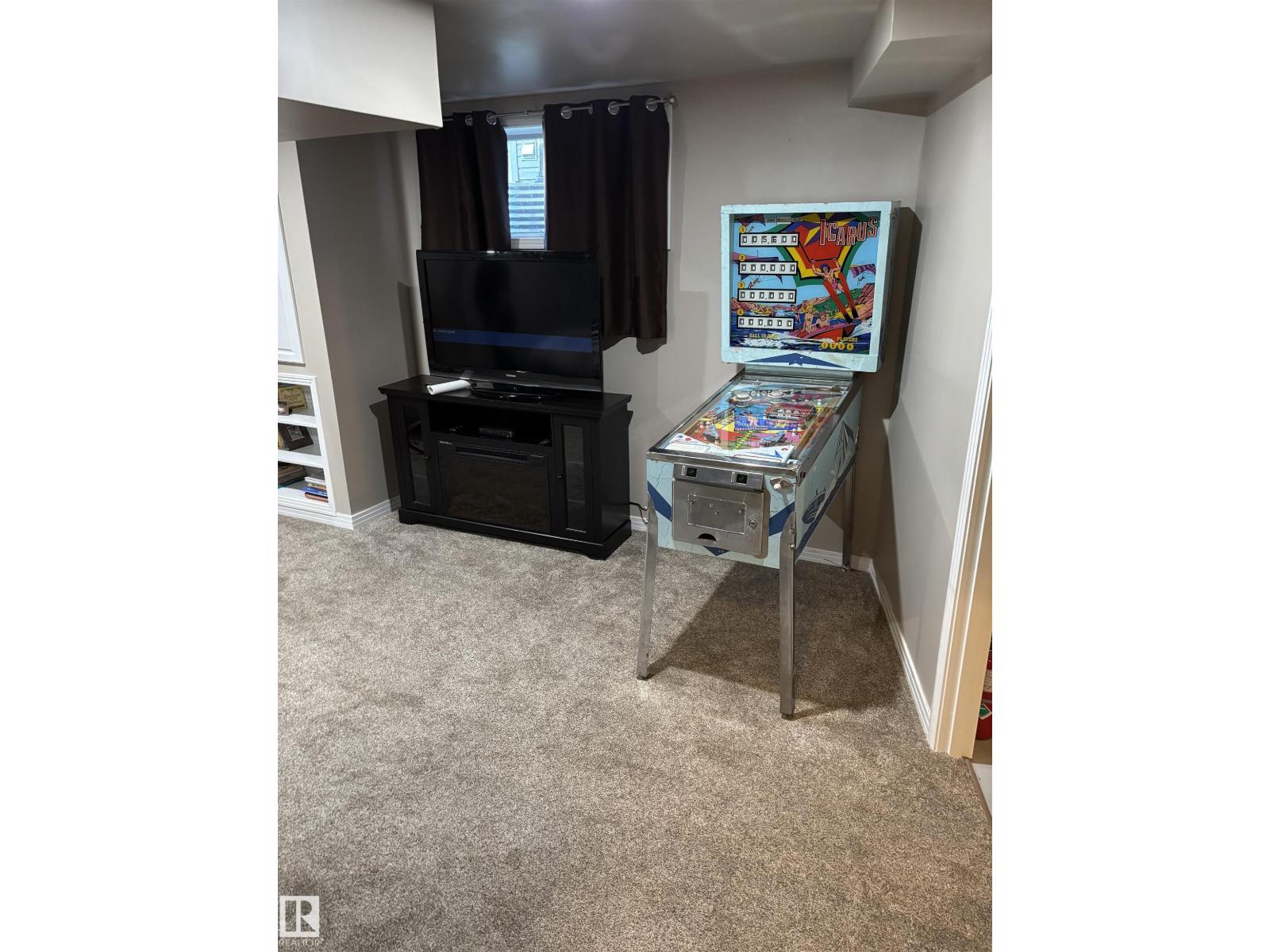3039 Harvey CR NW - 40