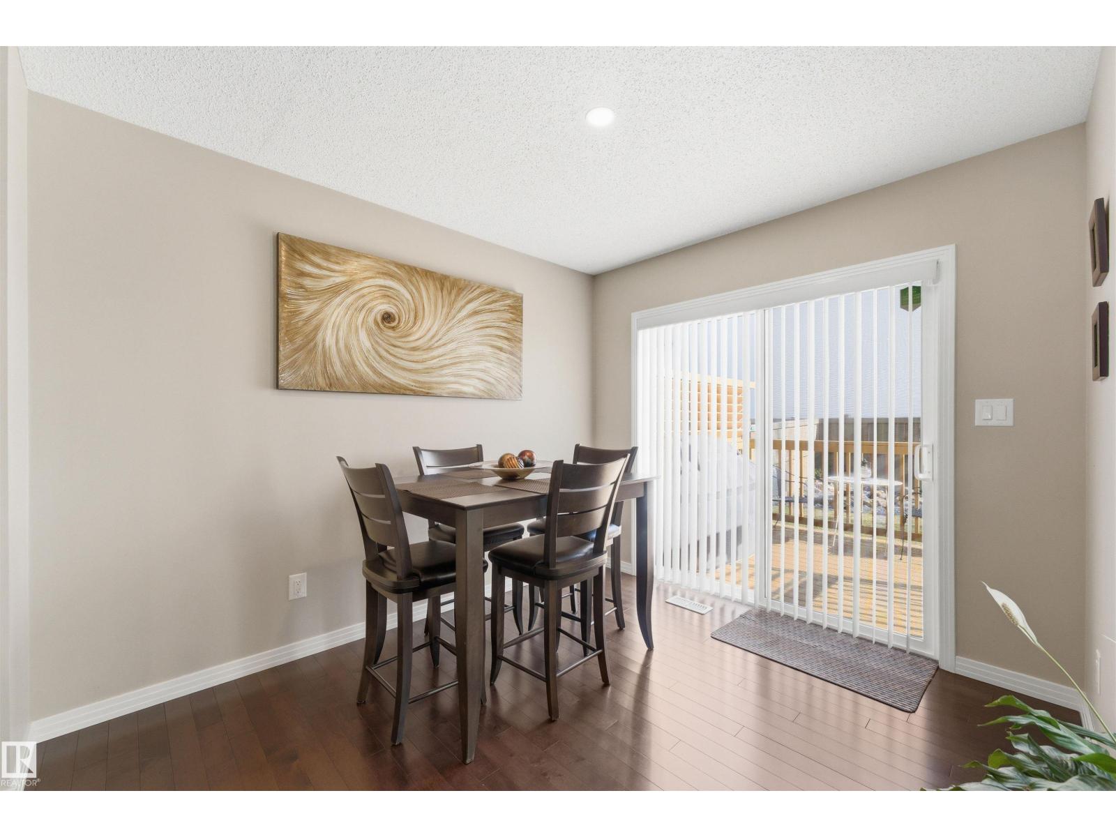 3039 Harvey CR NW - 15