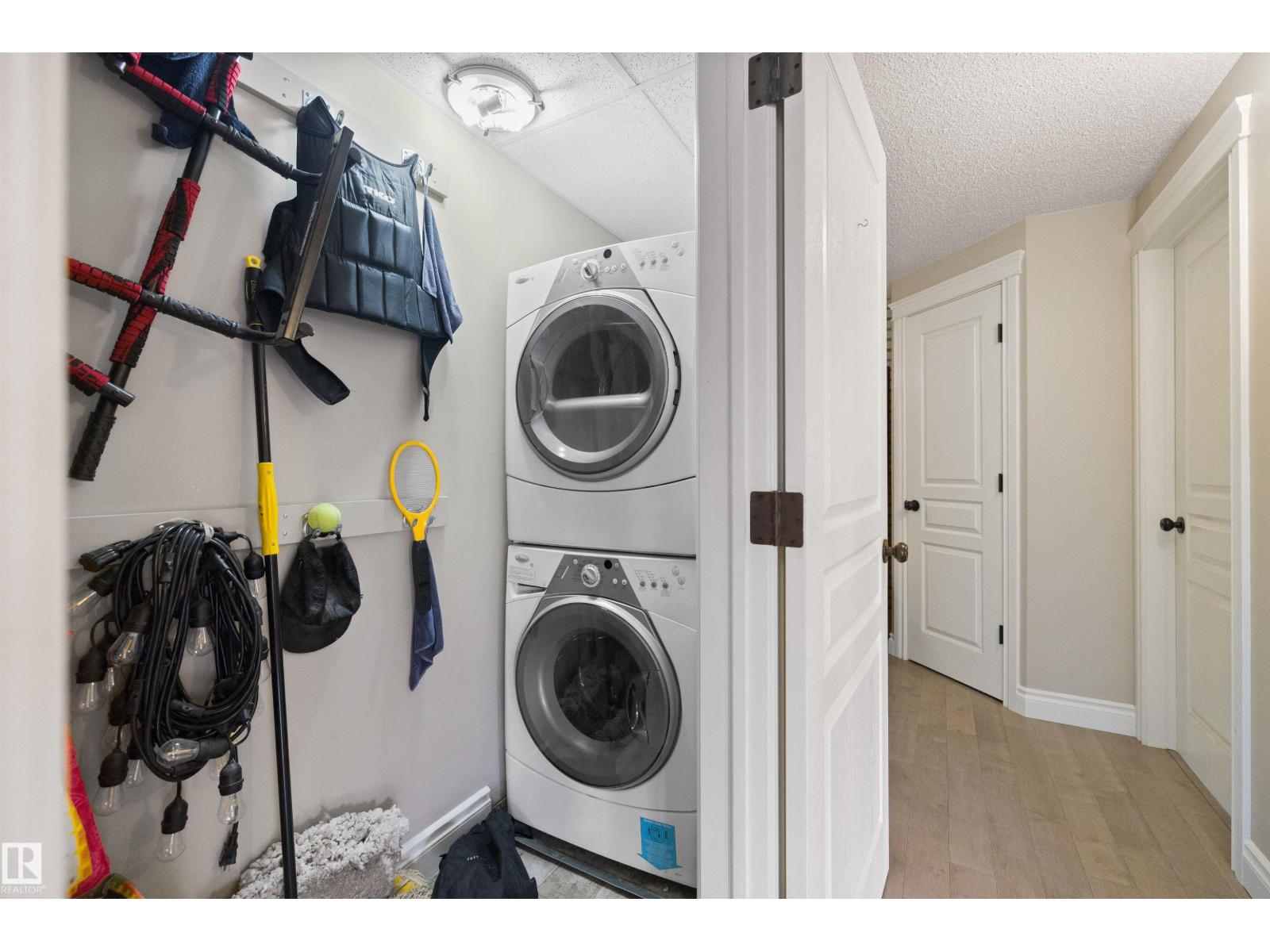 #206 10232 115 ST NW - 18