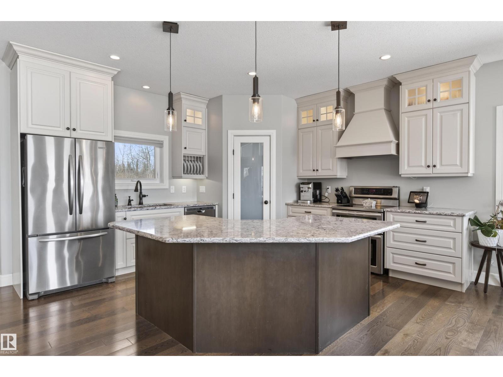 1609 HORSESHOE BAY - 10