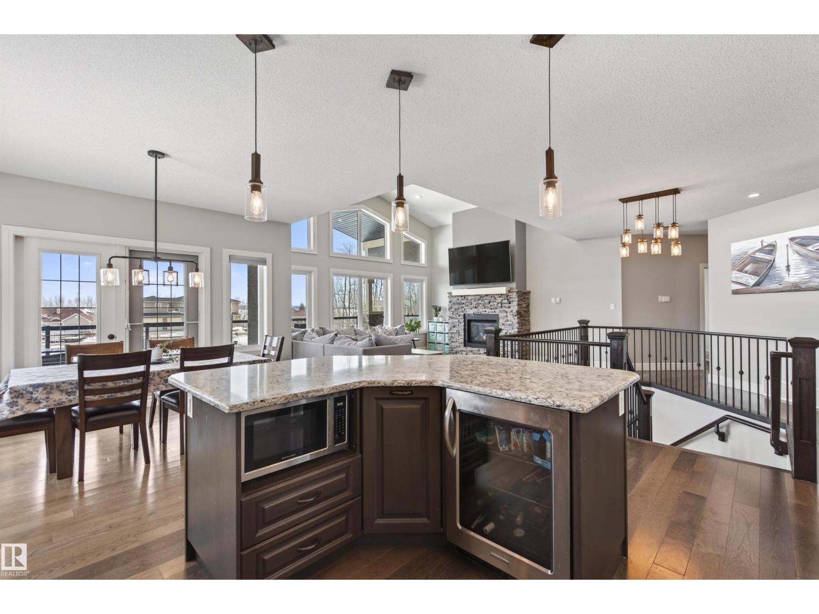 1609 HORSESHOE BAY - 11