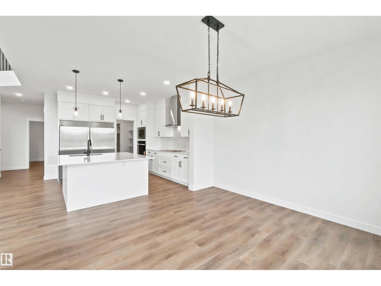 2232 5 AV SW - 12