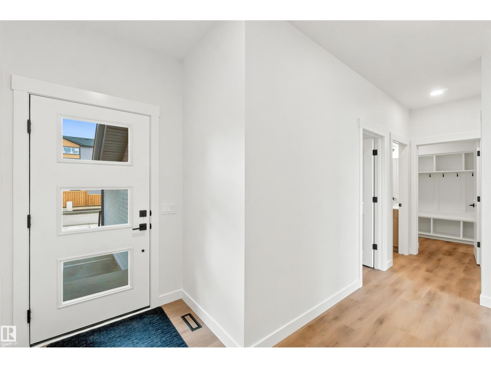 2232 5 AV SW - 2