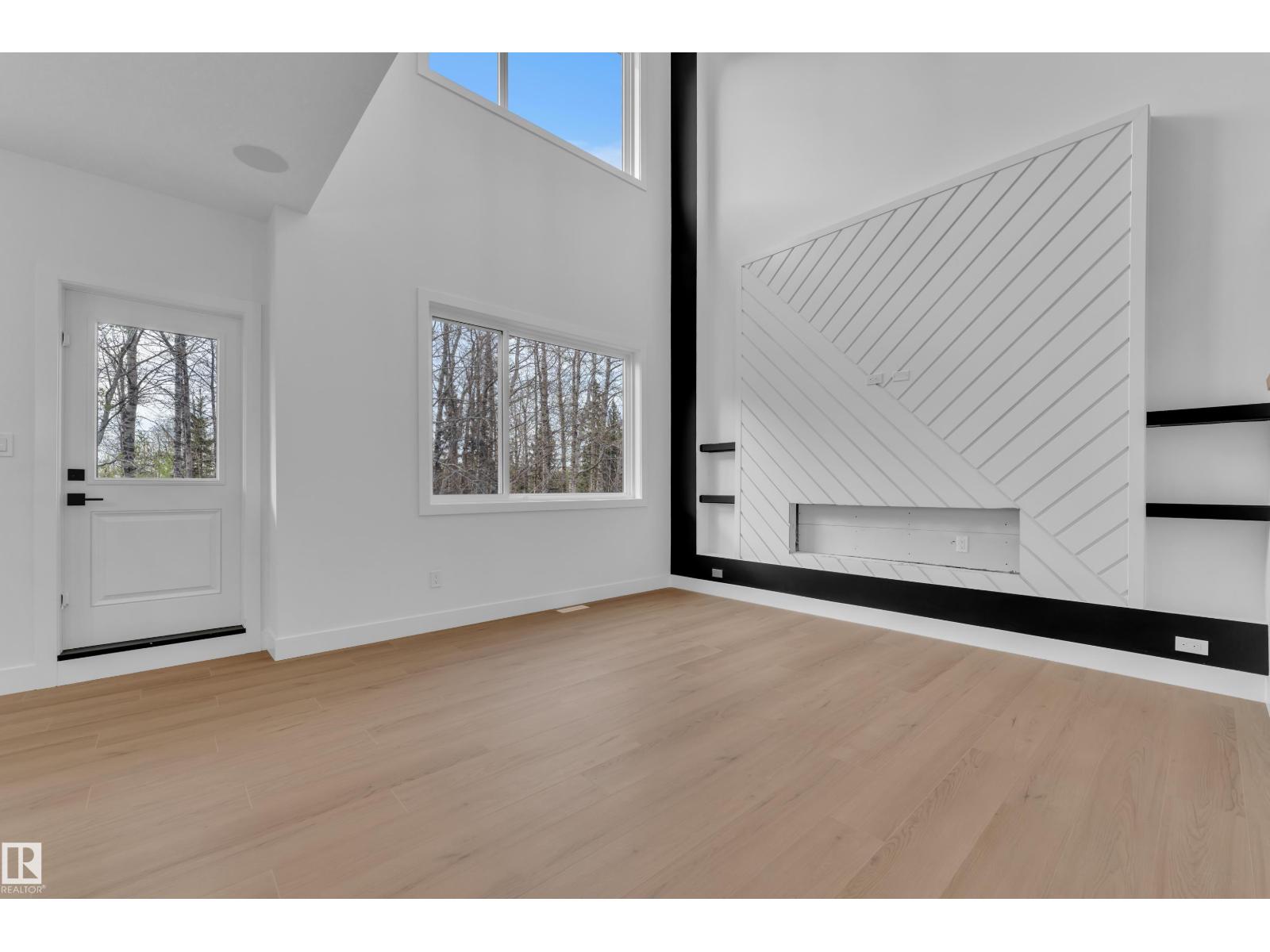 59 Renwyck PL - 10