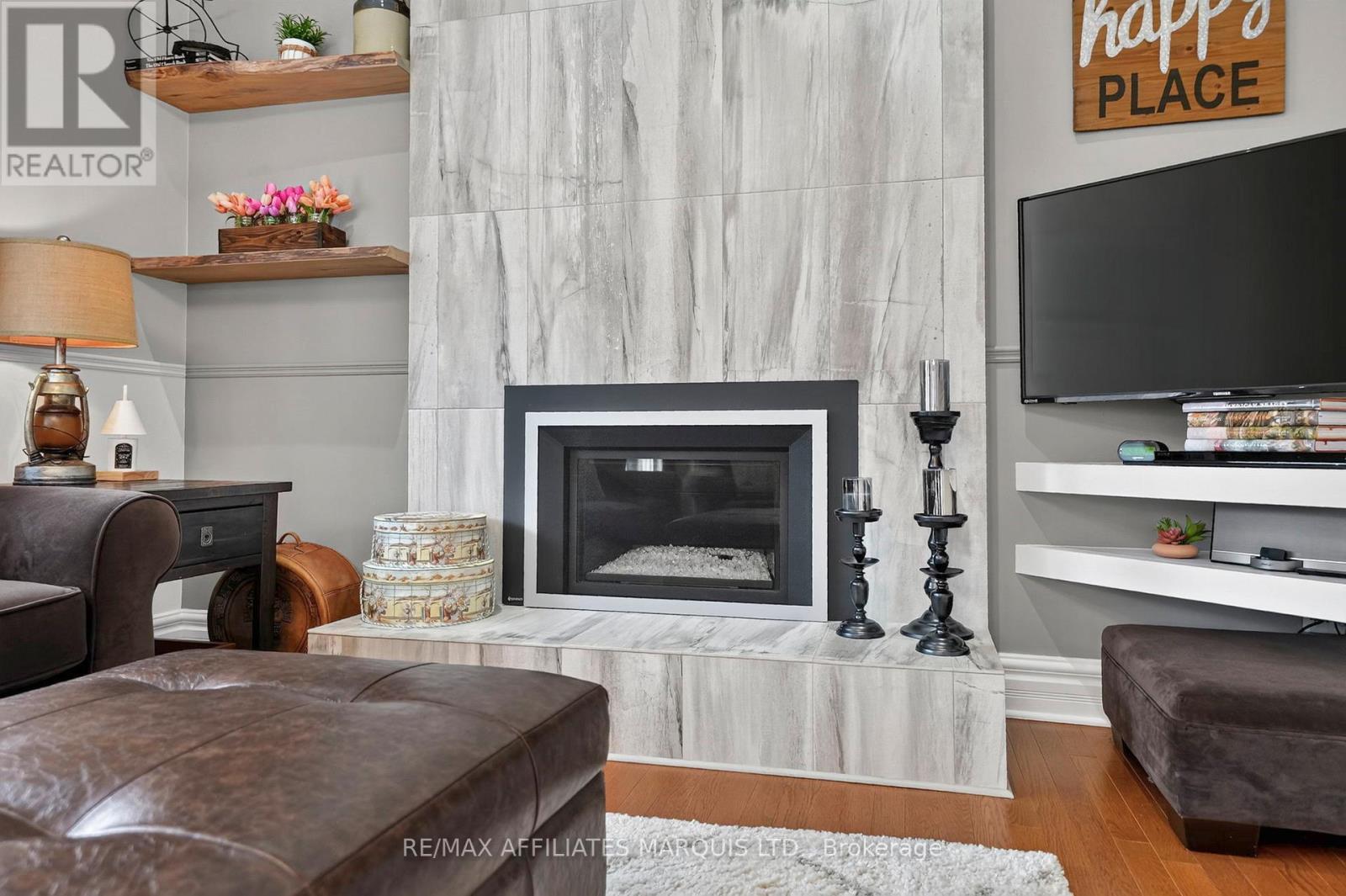 2132 CONCORDE AVENUE - 16