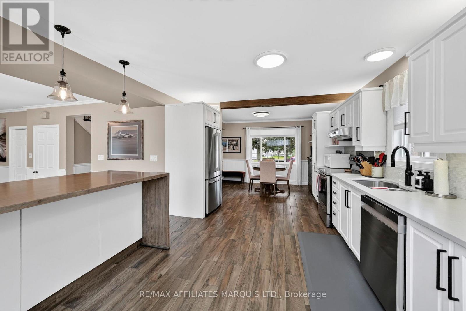 2132 CONCORDE AVENUE - 12
