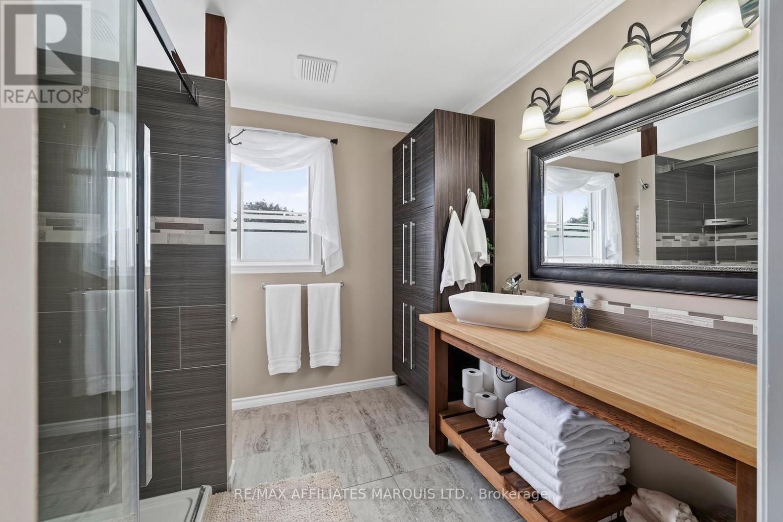 2132 CONCORDE AVENUE - 29