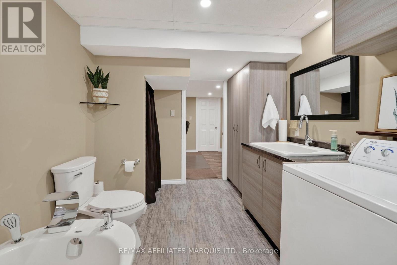 2132 CONCORDE AVENUE - 39