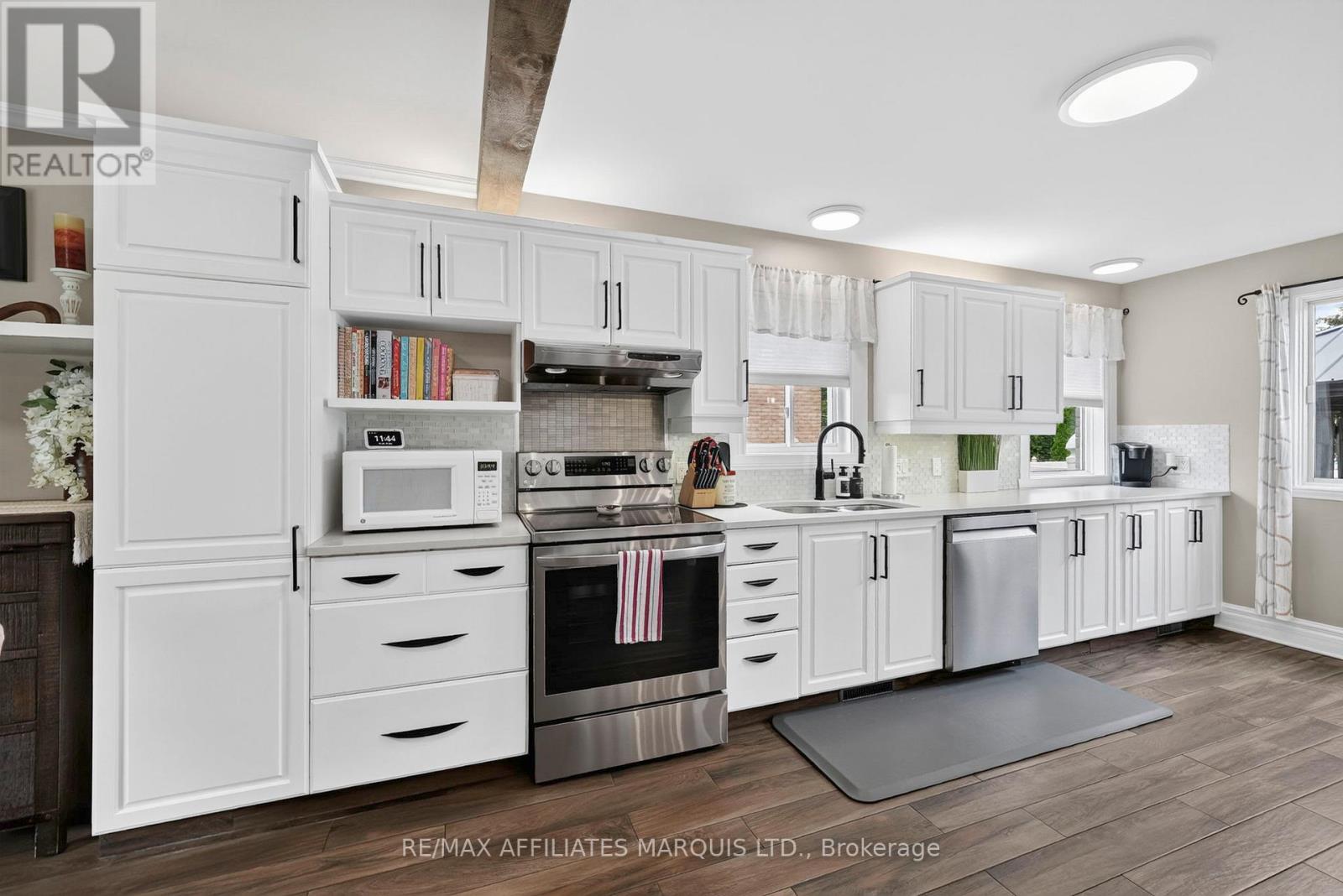2132 CONCORDE AVENUE - 7