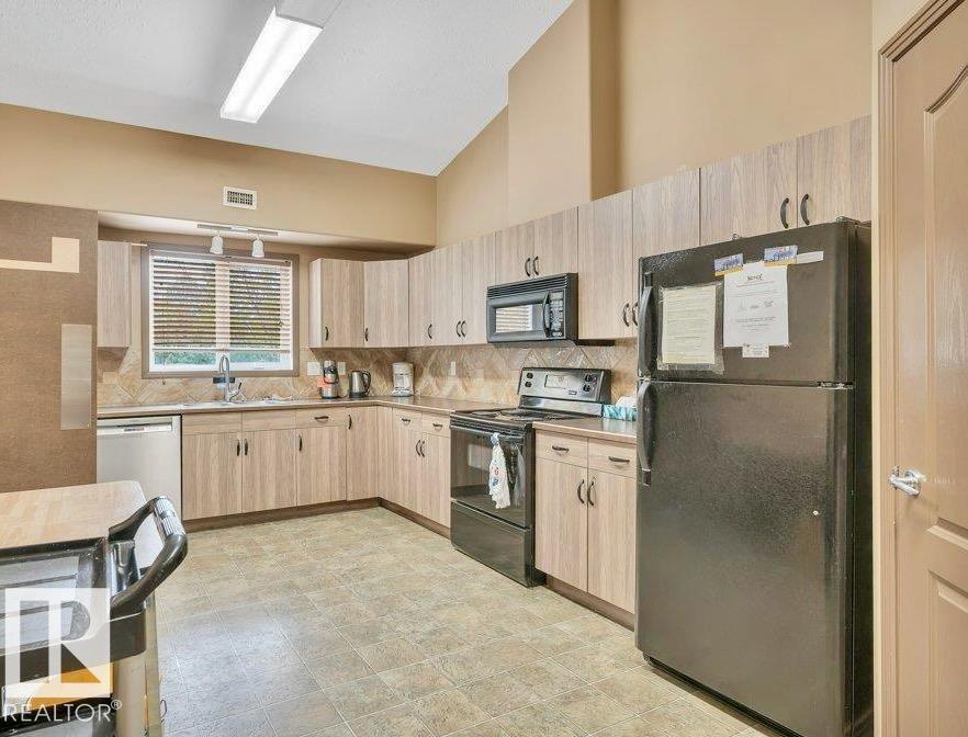 #209 8912 156 ST NW - 13