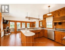 2386 60 Highway, Lake Of Bays, ON P1H2E5 Photo 20