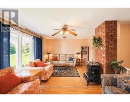 2386 60 Highway, Lake Of Bays, ON P1H2E5 Photo 36