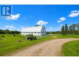 2386 60 Highway, Lake Of Bays, ON P1H2E5 Photo 45