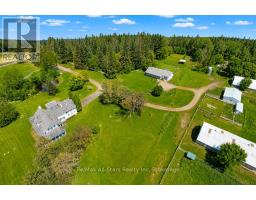 2386 60 Highway, Lake Of Bays, ON P1H2E5 Photo 8