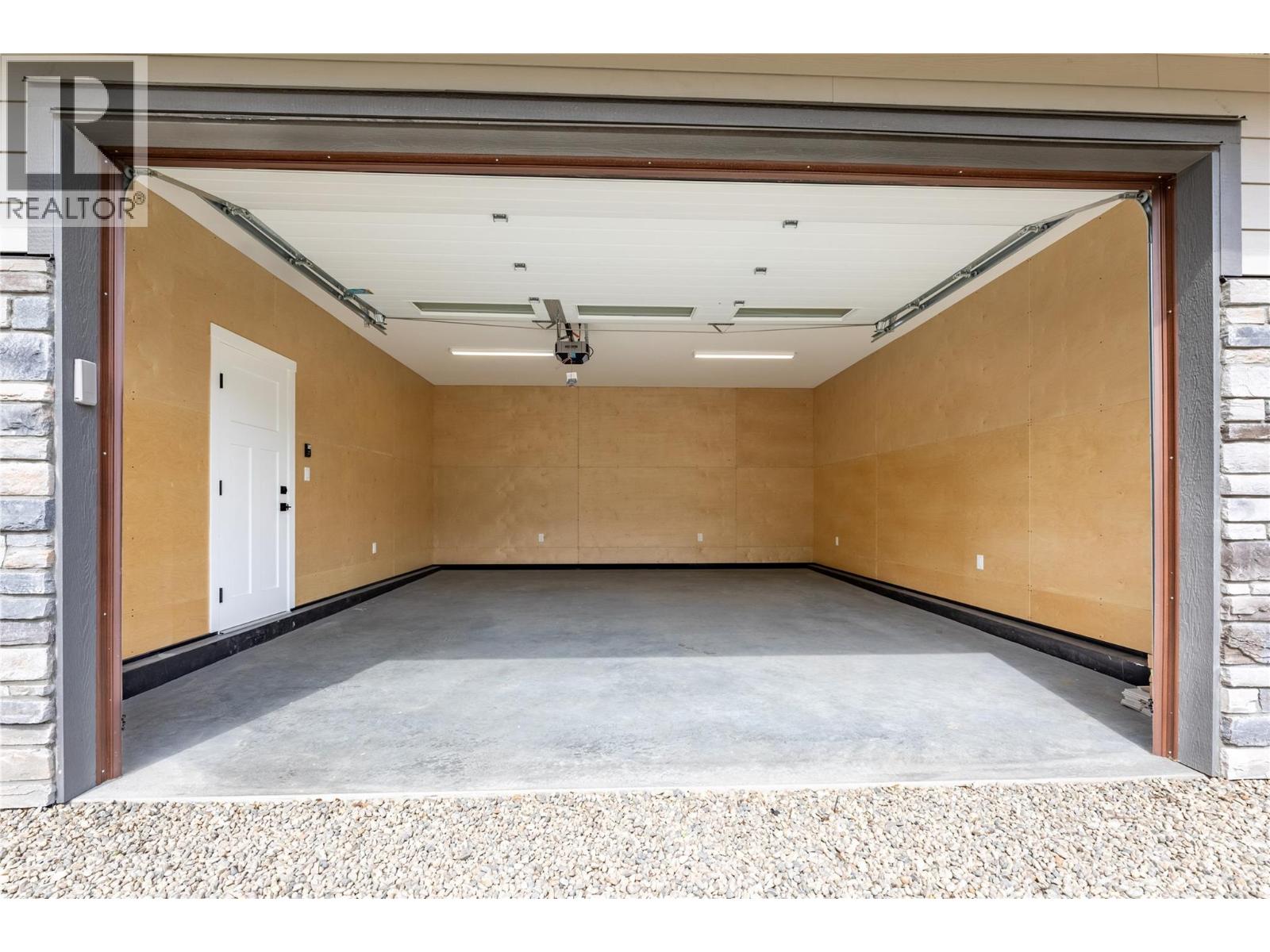 166 2nd Avenue - 37