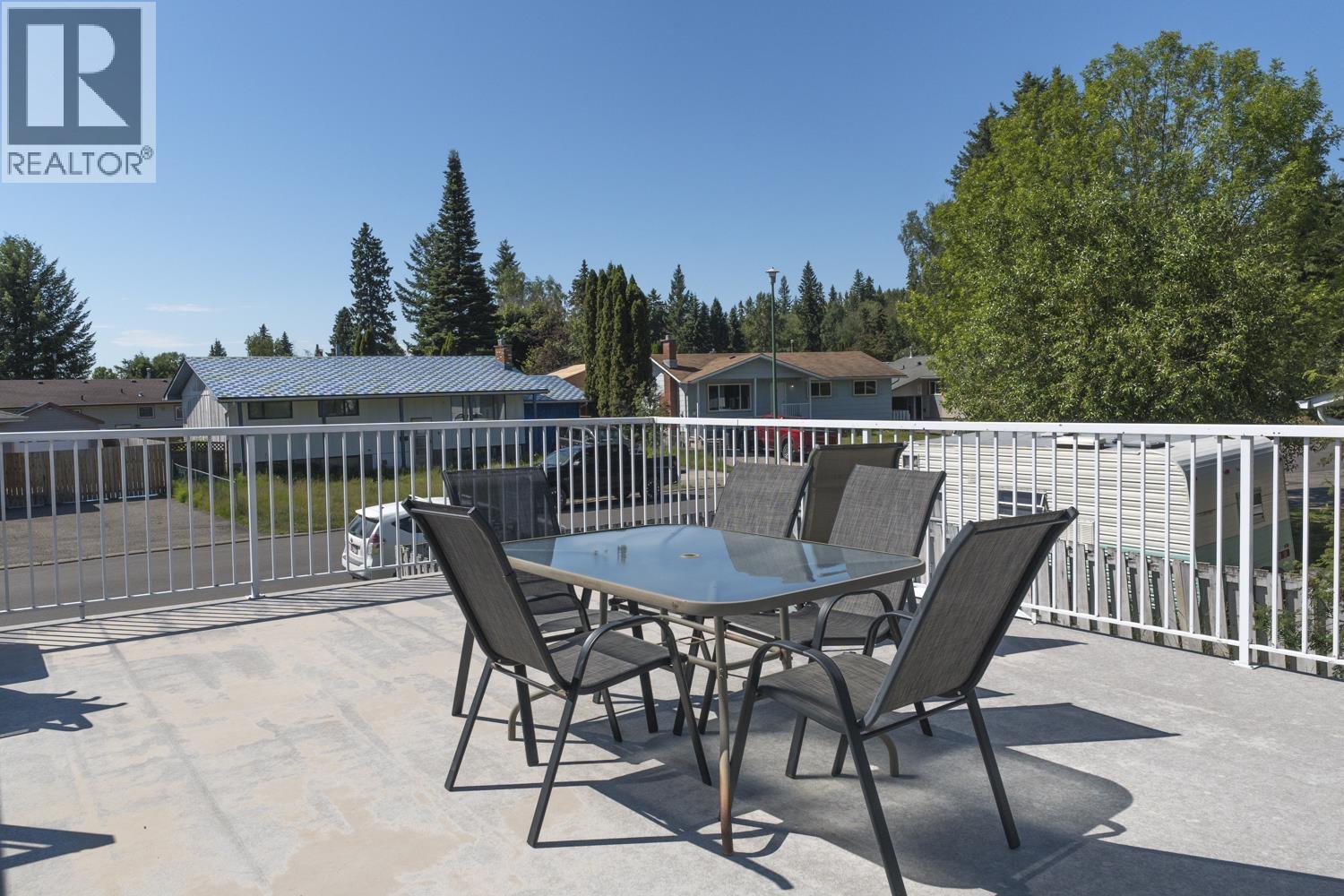 Photo 17 of 26 — 5997 SIMON FRASER AVENUE · Prince George, BC