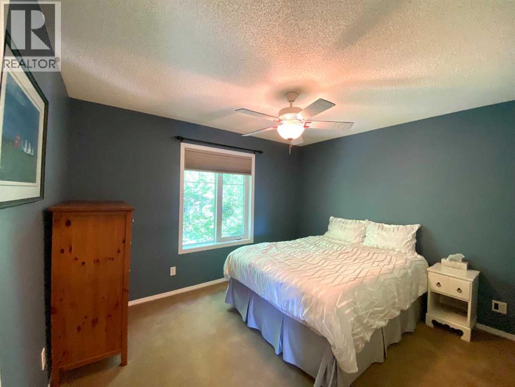 10 Elgin Drive SE - 14