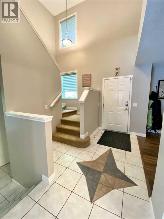 10 Elgin Drive SE - 2