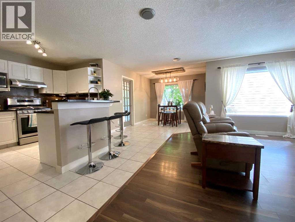 10 Elgin Drive SE - 8