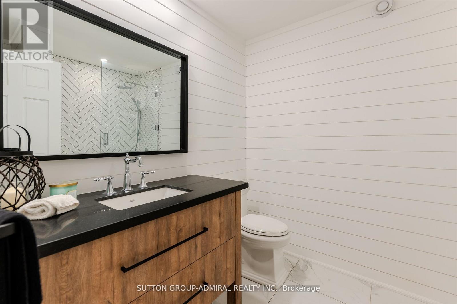 250 DENNEY DRIVE - 31