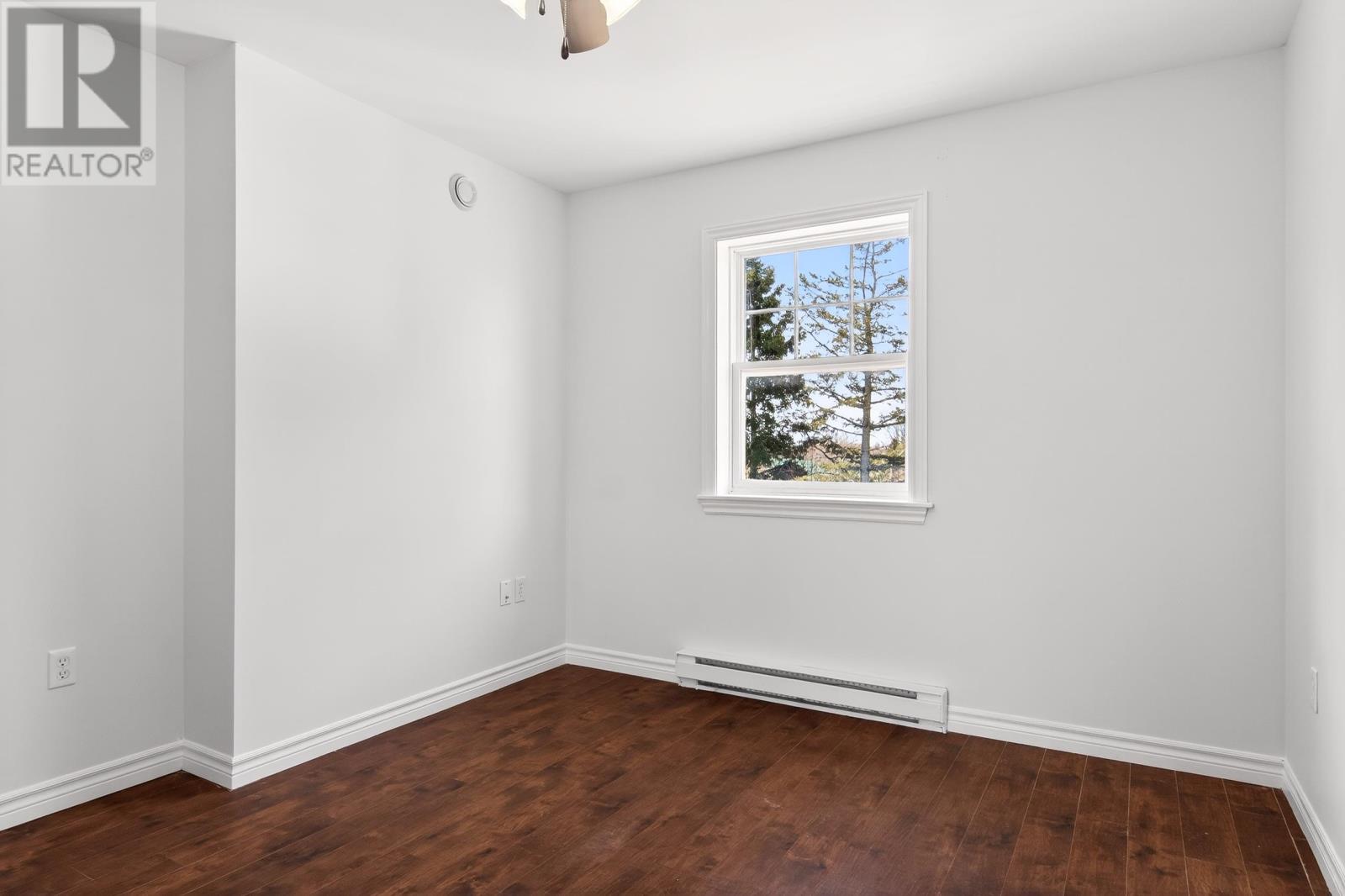 348 Jennifer Street - 18