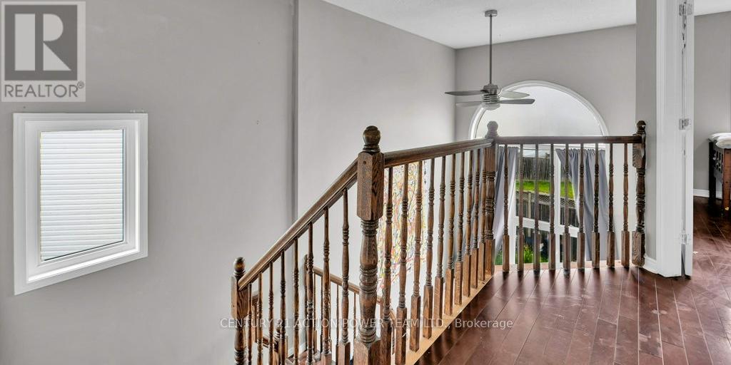 3 Bed, 3 Bath House for Sale in Ottawa – 377 BRIGITTA STREET, Ottawa – MLS# X13478900 - Image 17