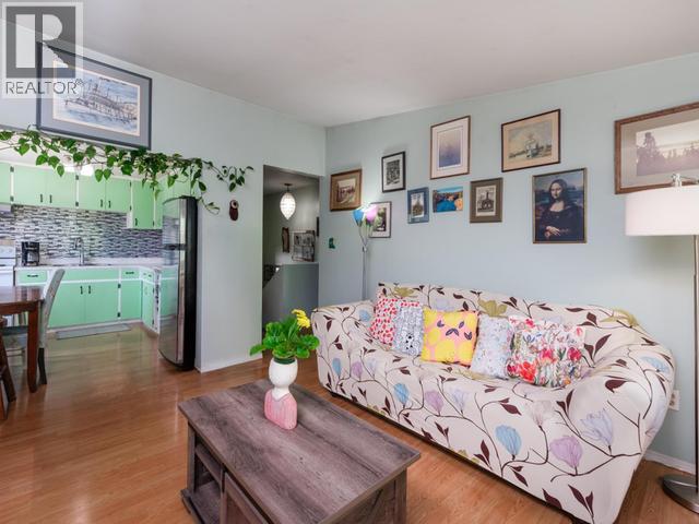 30 11TH AVENUE EAST - 12