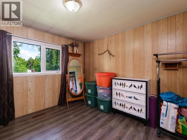 30 11TH AVENUE EAST - Image 20