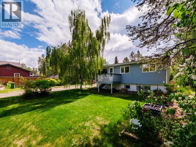 30 11TH AVENUE EAST - Image 3