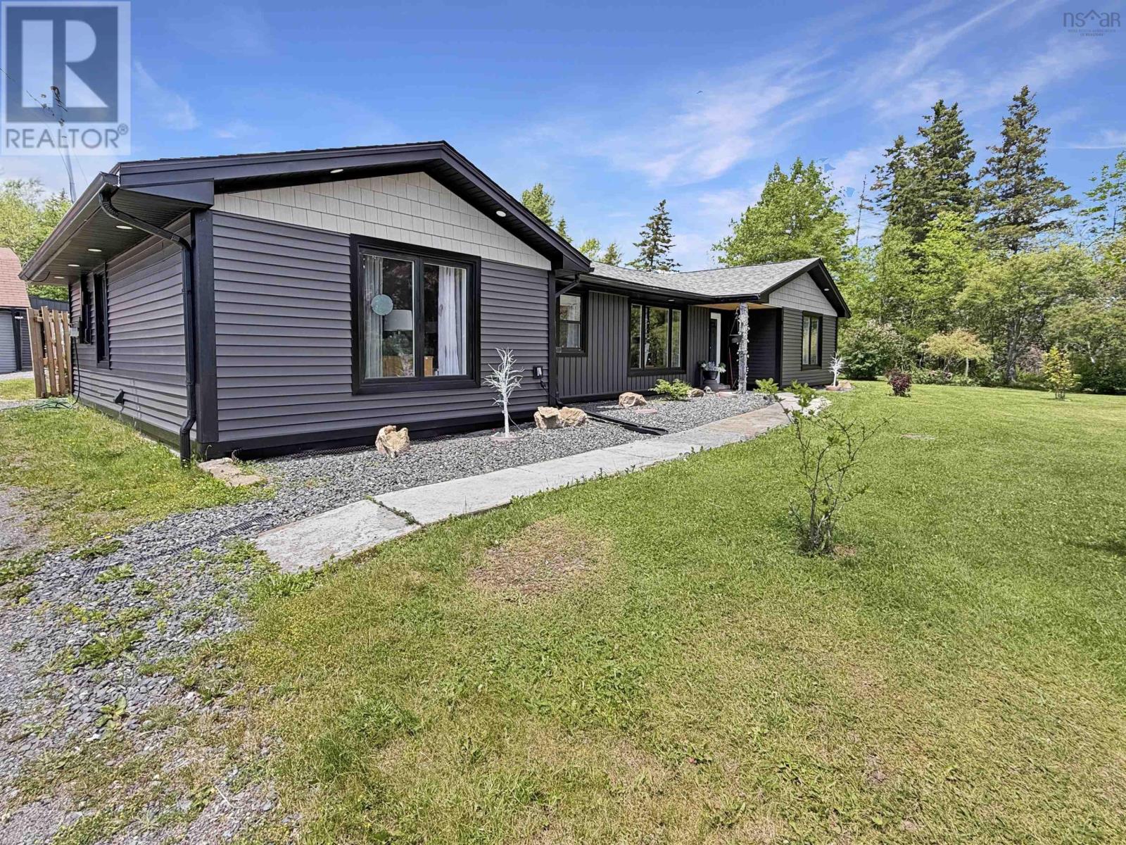 981 Foxbrook Road - 1