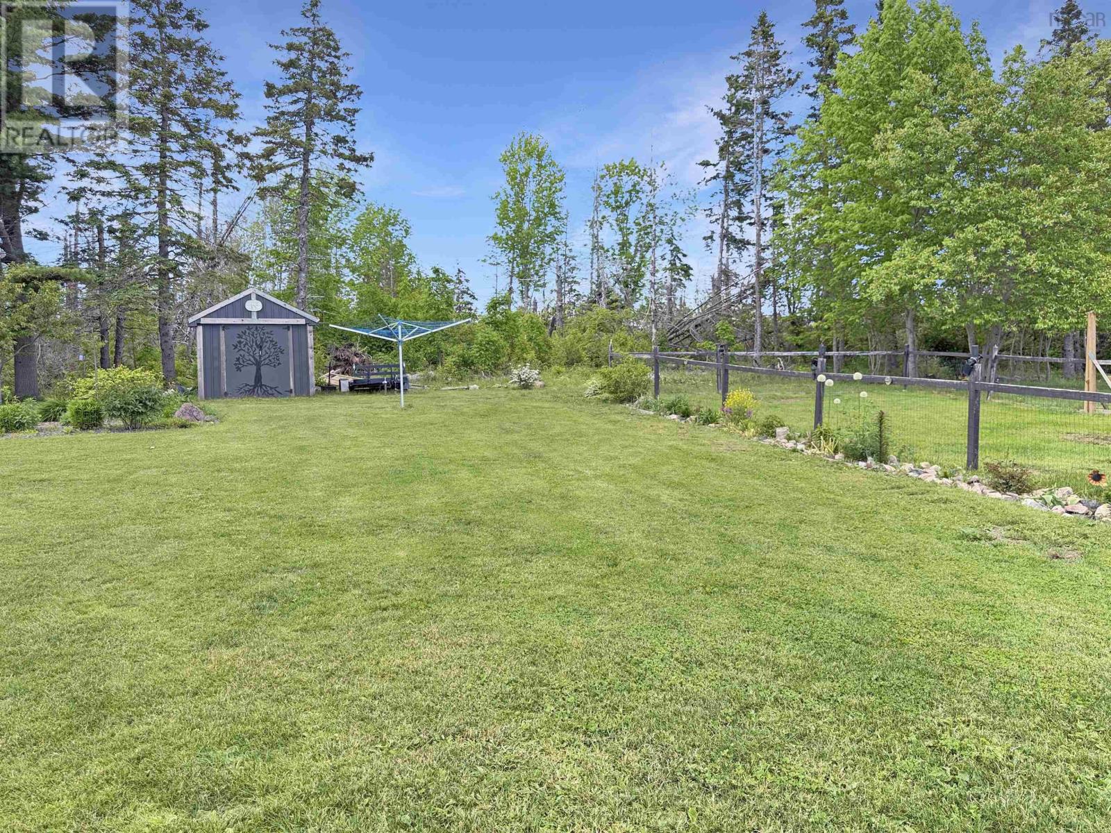 981 Foxbrook Road - 34
