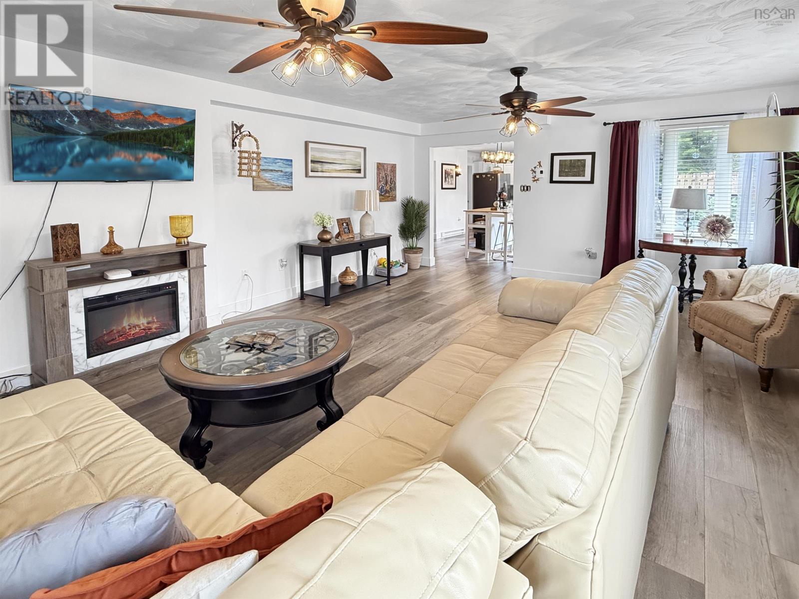 981 Foxbrook Road - 16