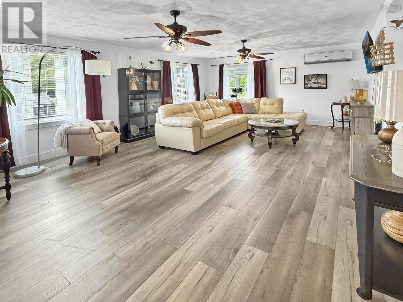 981 Foxbrook Road - 14