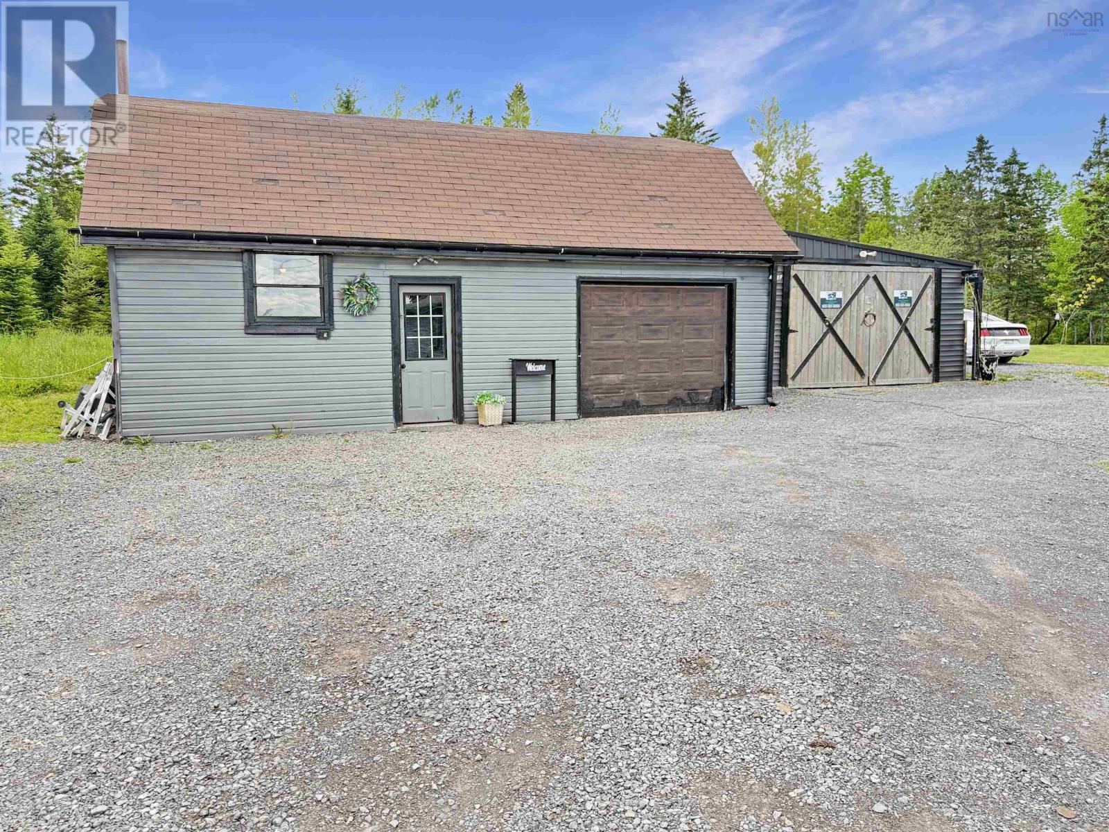 981 Foxbrook Road - 32