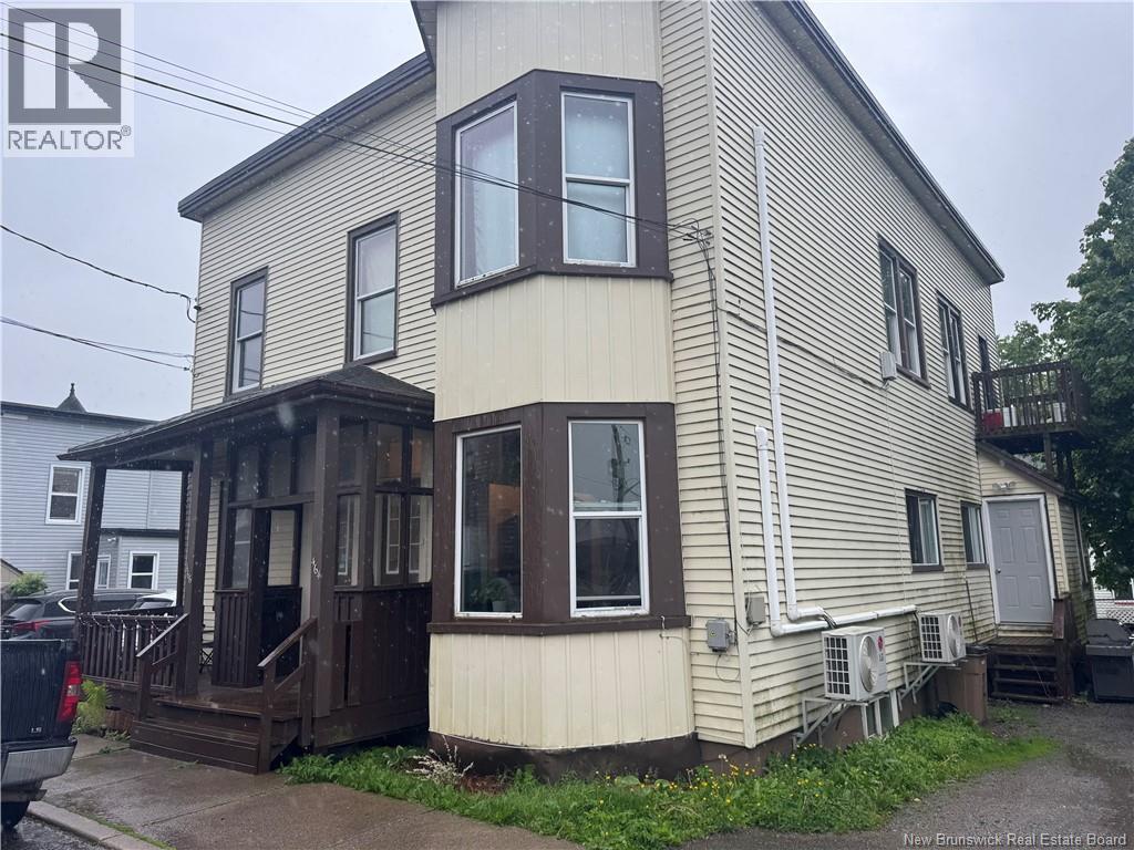 464-466 Olive Street - Image 27
